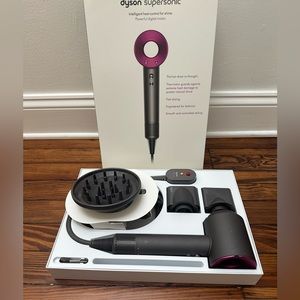 Dyson Supersonic Blowdryer (Pink)